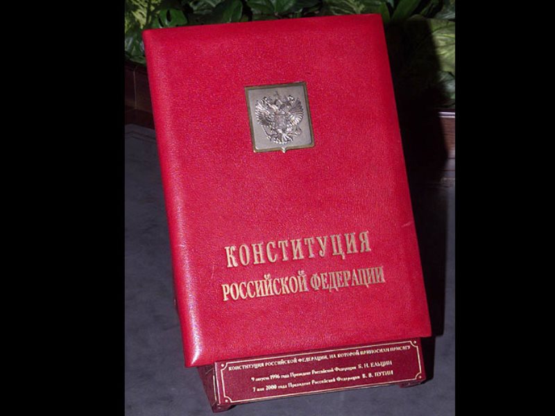 О памятной дате, кондитерах и призраках в министерстве ВВС США